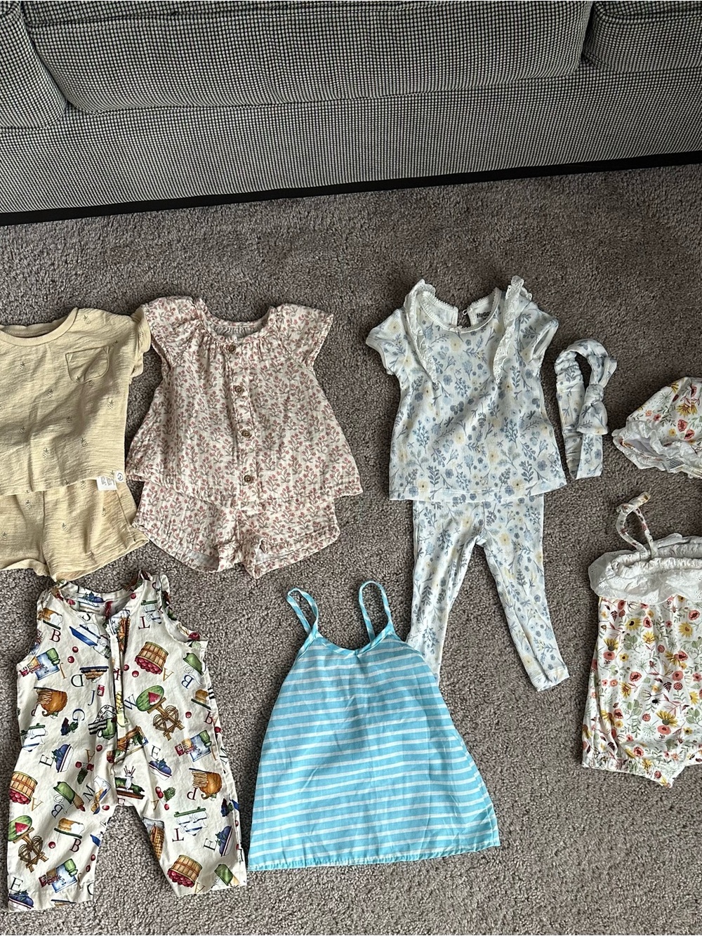 6-9 MONTH Baby Girl Clothes Bundle